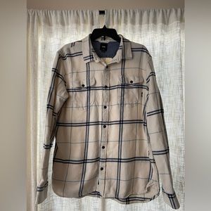 Men’s Vans tailored fit flannel.